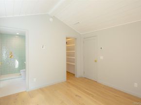 195 Little Fresh Pond Road, Southampton NY 11968
