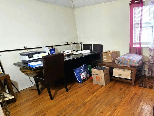 29-64 Falcon Avenue, Far Rockaway NY 11691
