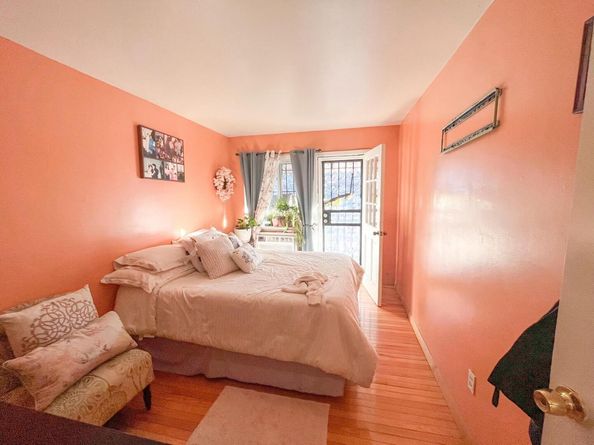 5822 Van Cleef Street, Corona NY 11368