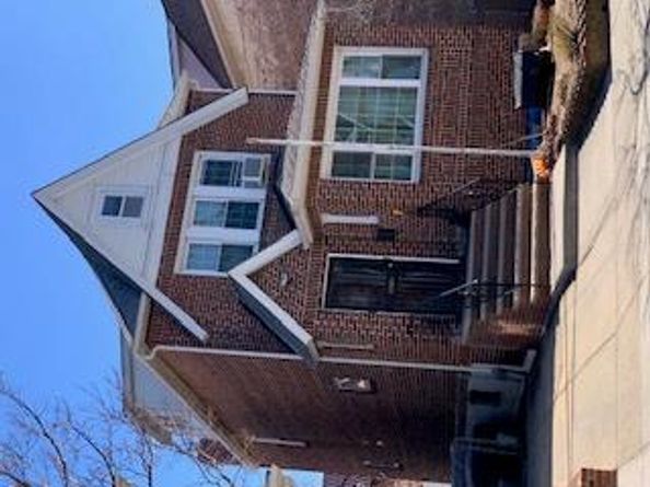 19-05 147 Street, Whitestone NY 11357