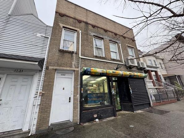 1733 Zerega Avenue, Bronx NY 10462