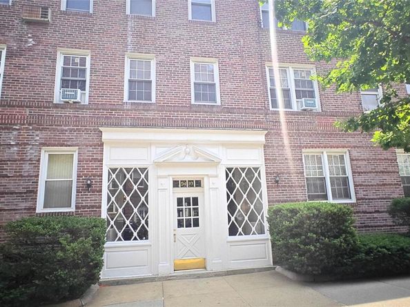 9410 64 Road B6, Rego Park NY 11374