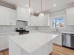 56 Seitz Drive, Bethpage NY 11714