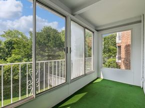 1390 Broadway 118, Hewlett NY 11557