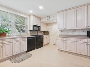 1390 Broadway 118, Hewlett NY 11557