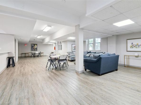 1390 Broadway 118, Hewlett NY 11557