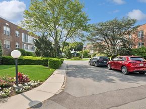 1390 Broadway 118, Hewlett NY 11557