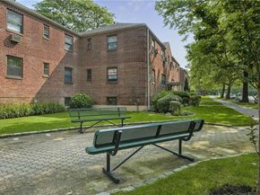 91-49 153rd Avenue 123, Howard Beach NY 11414
