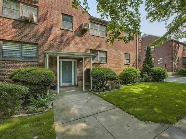 91-49 153rd Avenue 123, Howard Beach NY 11414