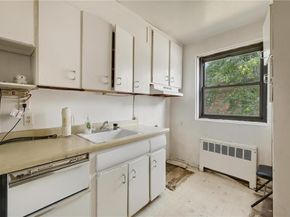 91-49 153rd Avenue 123, Howard Beach NY 11414