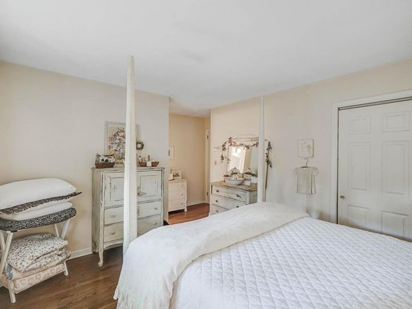 1 Audrey Street, Miller Place NY 11764