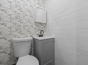 24524 148th Road, Rosedale NY 11422