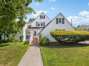 24 Lawrence Avenue, Rockville Centre NY 11570