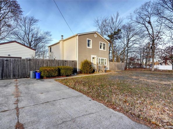 651 Windmill Avenue, North Babylon NY 11703