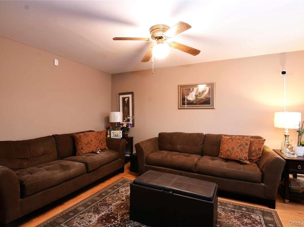 651 Windmill Avenue, North Babylon NY 11703