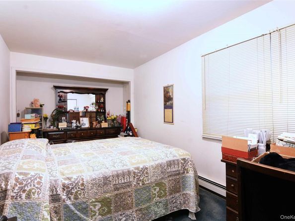 651 Windmill Avenue, North Babylon NY 11703