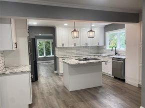 95 Muncie Road, West Babylon NY 11704