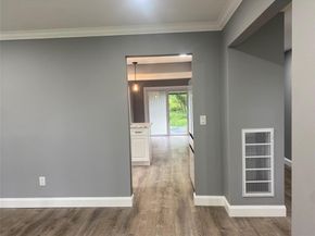 95 Muncie Road, West Babylon NY 11704