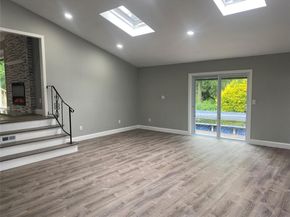 95 Muncie Road, West Babylon NY 11704