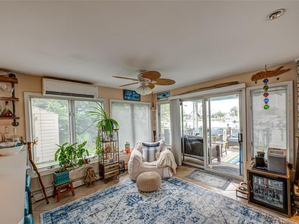 510 S Great Neck Road, Copiague NY 11726