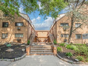 50 Dekalb Avenue