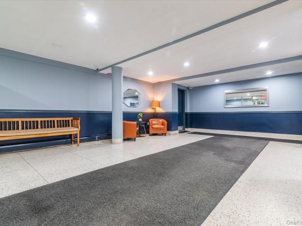 151-05 Cross Island Parkway 1D, Whitestone NY 11357