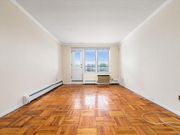 151-05 Cross Island Parkway 1D, Whitestone NY 11357