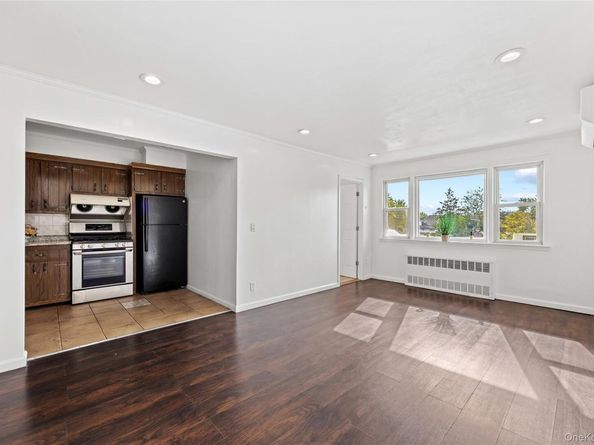 5-39 117 Street, College Point NY 11356