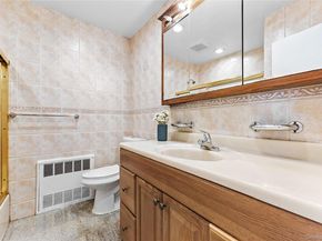 5-39 117 Street, College Point NY 11356