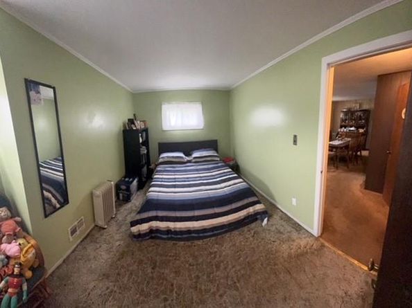 8 Hickory Street, Central Islip NY 11722
