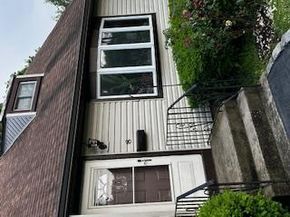 8 Hickory Street, Central Islip NY 11722