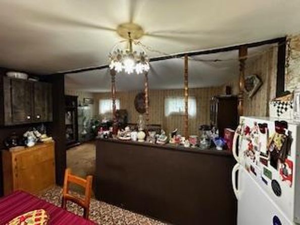8 Hickory Street, Central Islip NY 11722