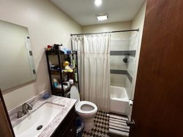 8 Hickory Street, Central Islip NY 11722