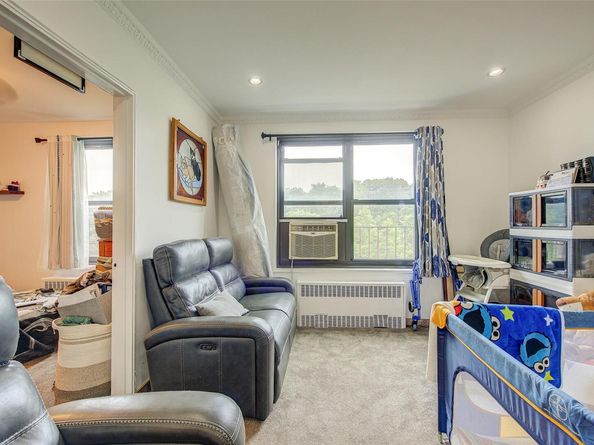 83-85 Woodhaven Boulevard 6F, Woodhaven NY 11421