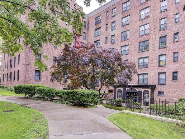 83-85 Woodhaven Boulevard 6F, Woodhaven NY 11421