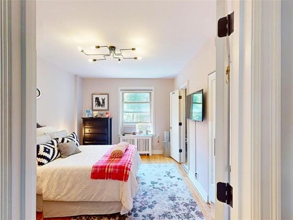 48-01 42nd Street 5D, Sunnyside NY 11104