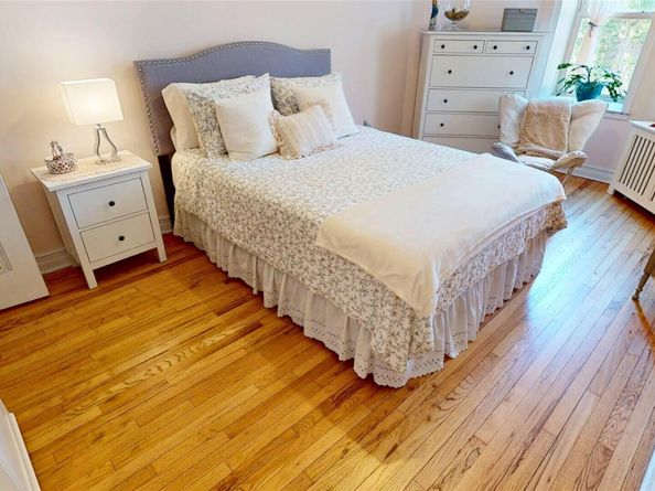 48-01 42nd Street 5D, Sunnyside NY 11104