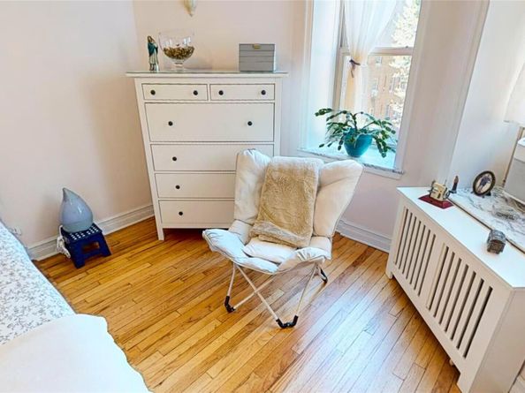 48-01 42nd Street 5D, Sunnyside NY 11104