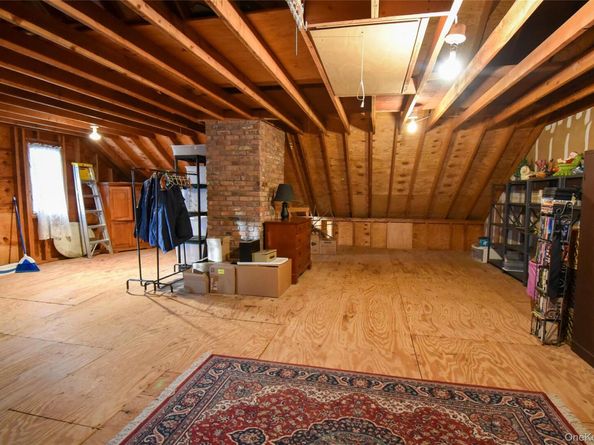 13 West End Avenue, East Quogue NY 11942