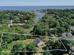 13 West End Avenue, East Quogue NY 11942