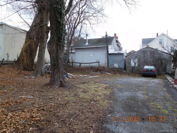 20 Maple Place, Ossining NY 10562