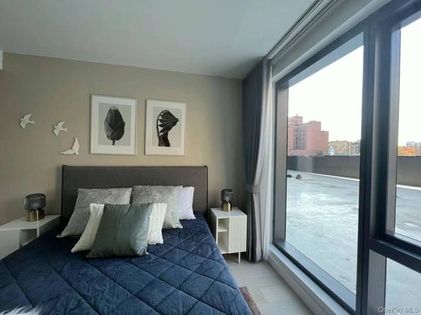 144-49 Northern Blvd 324, Flushing NY 11354