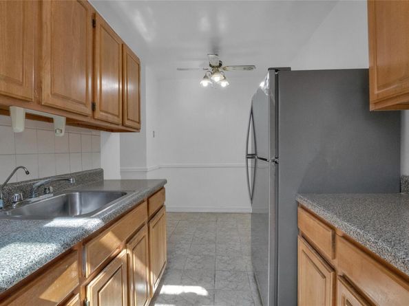 3840 Greystone Avenue 4H, Bronx NY 10463