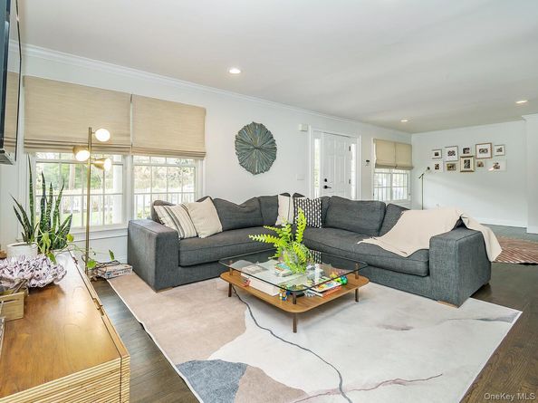 50 Glen Avenue, Sea Cliff NY 11579