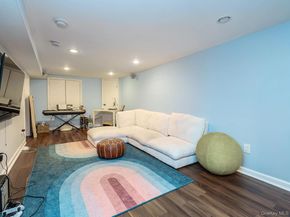 50 Glen Avenue, Sea Cliff NY 11579