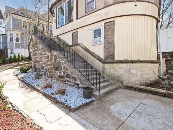 22 Landscape Avenue, Yonkers NY 10705