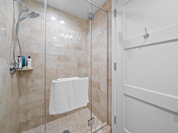 5 Renaissance Square 23G, White Plains NY 10601