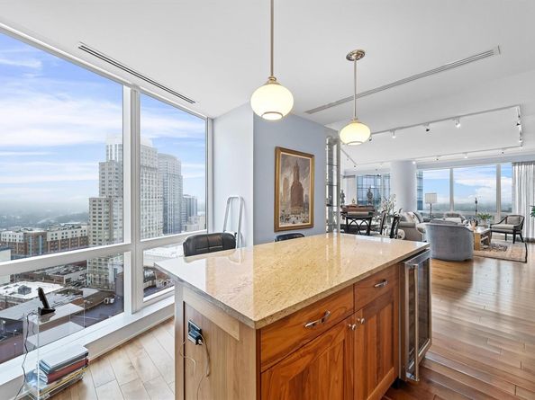 5 Renaissance Square 23G, White Plains NY 10601