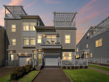 114 Beach Way