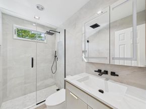 10 12th Street, East Hampton NY 11937